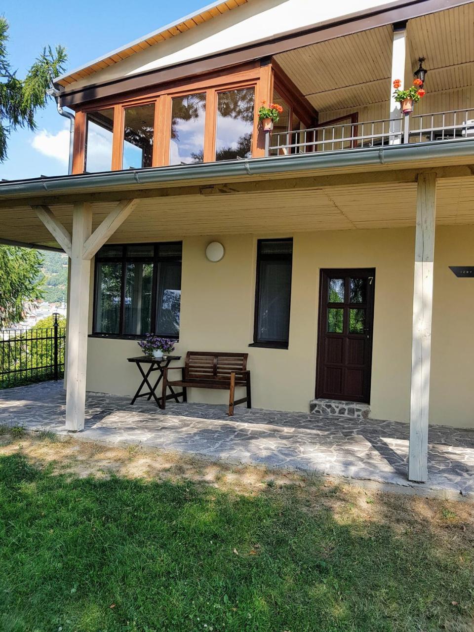 Penzion Na Kopci Banska Stiavnica Ngoại thất bức ảnh